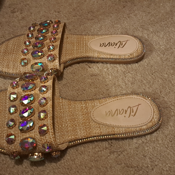 Sandals - Picture 3 of 3